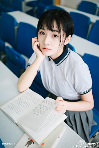 精品久久久久久中文字幕